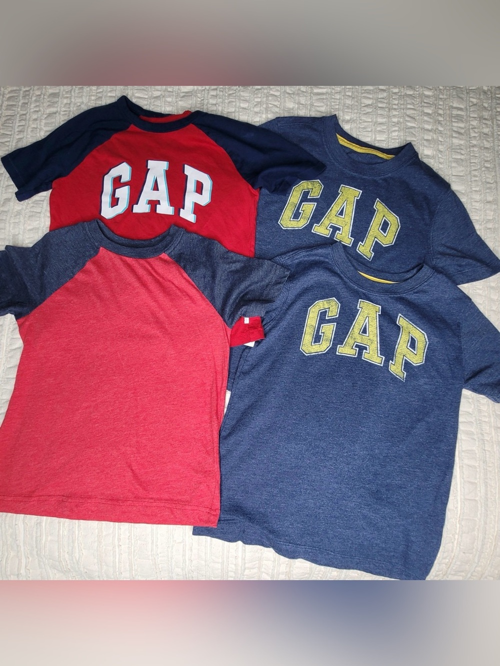 4 Boys Tops Gap & Arizona Jean Co. Size Small 6/7